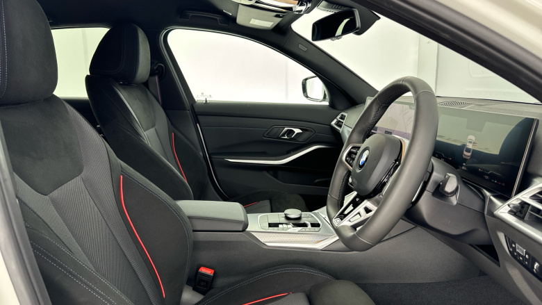 BMW 3 Series 320i M Sport 4dr Step Auto [Pro Pack] Petrol Saloon